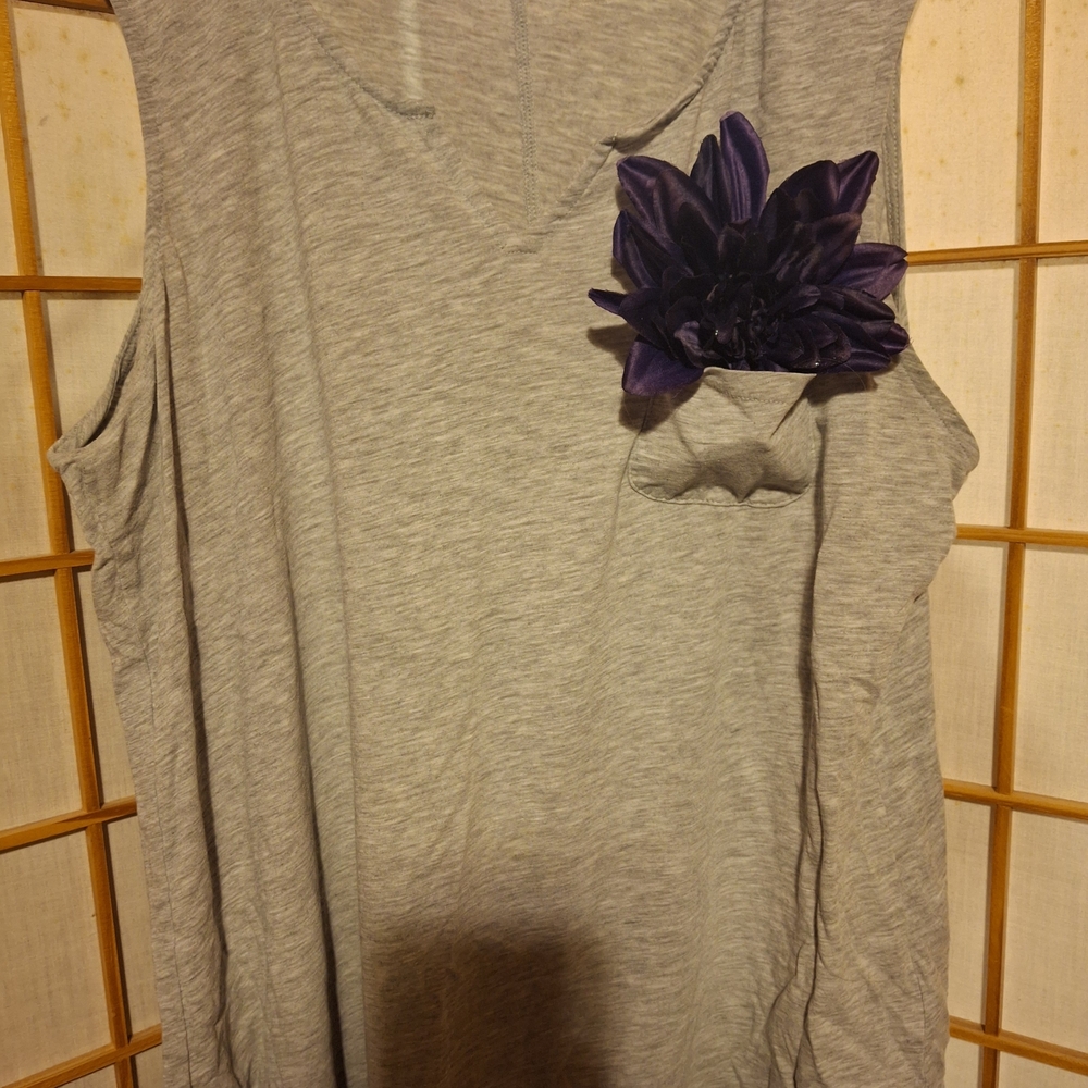 Gray Sleeveless Top with Purple Flower Accent